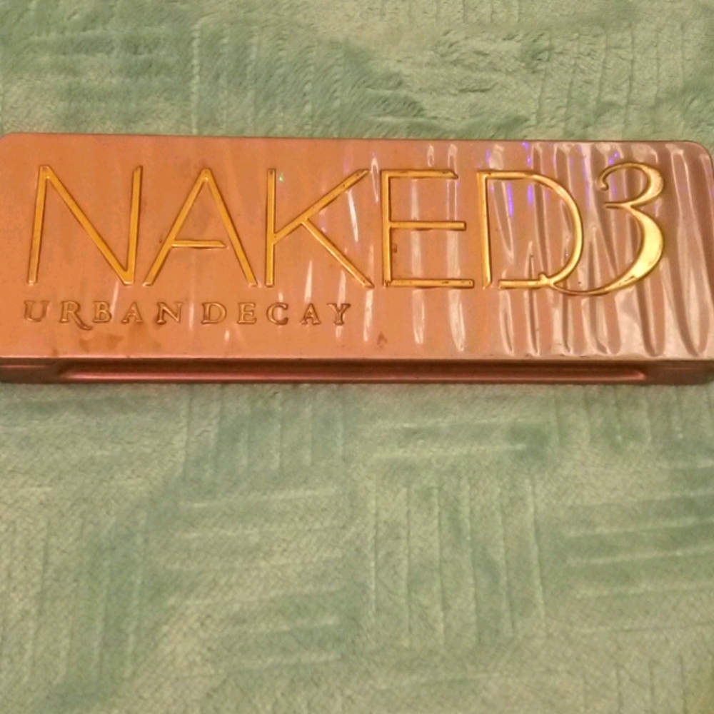 Eyeshadow palette